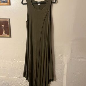 The Pyramid Collection Olive Maxi Dress